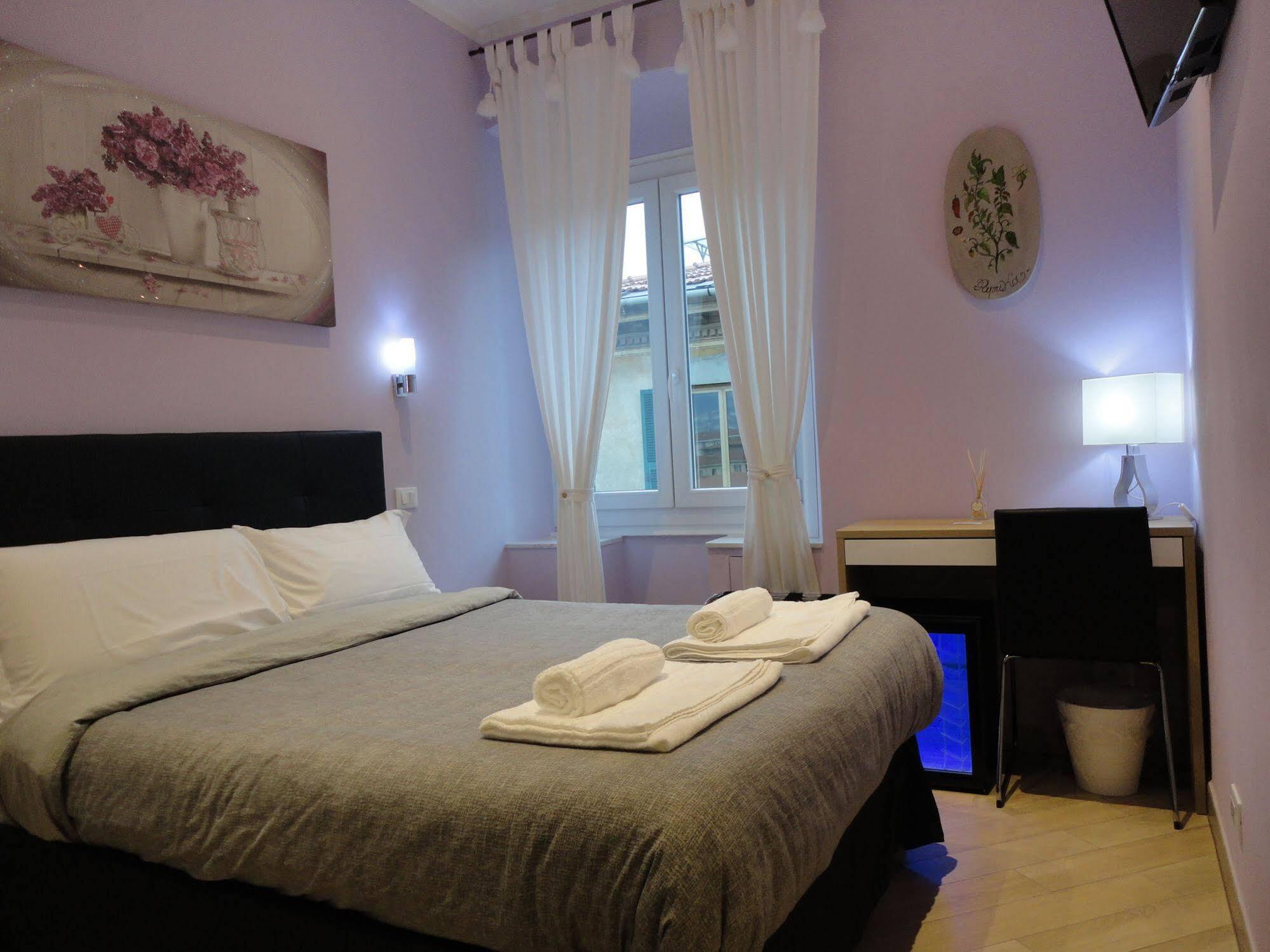 Guest House Le Tre Spezie Специя Экстерьер фото